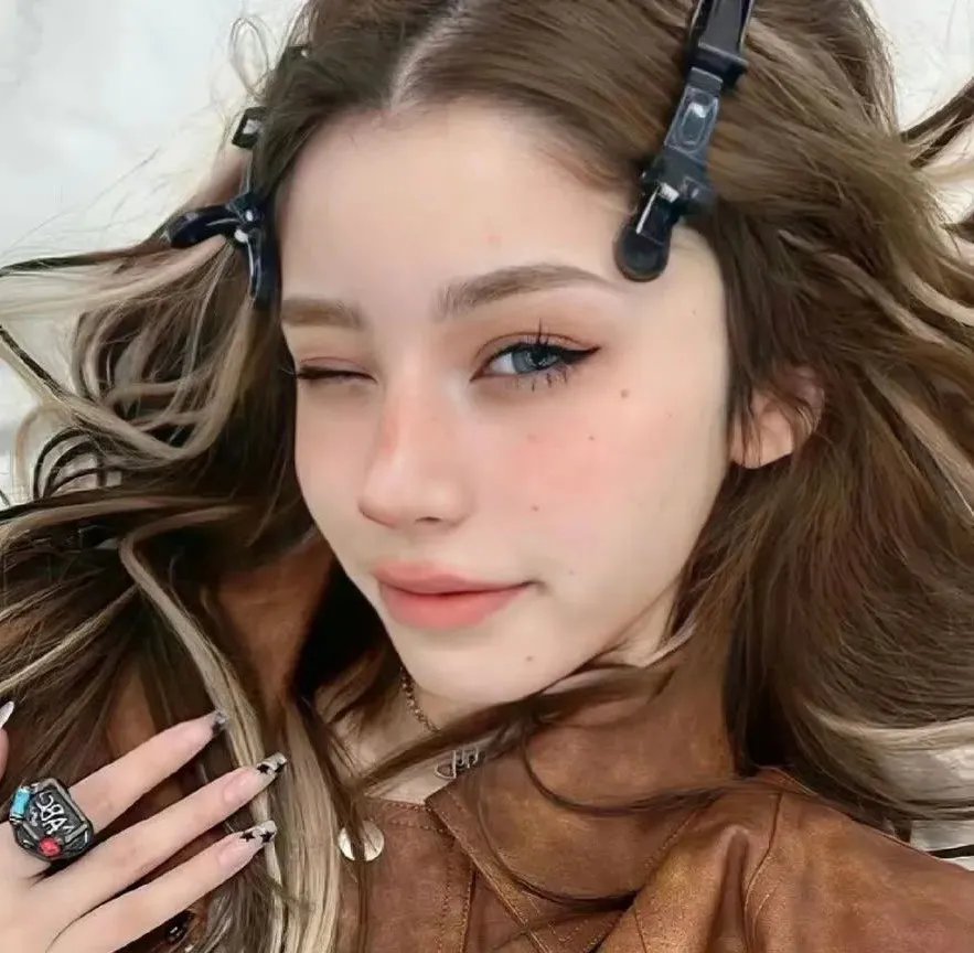 来路不明的神秘女友